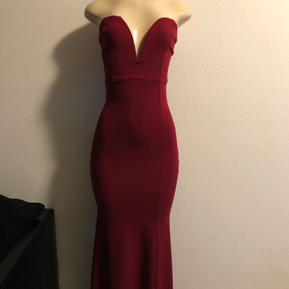 Lindo vestido largo - Picture 1 of 7